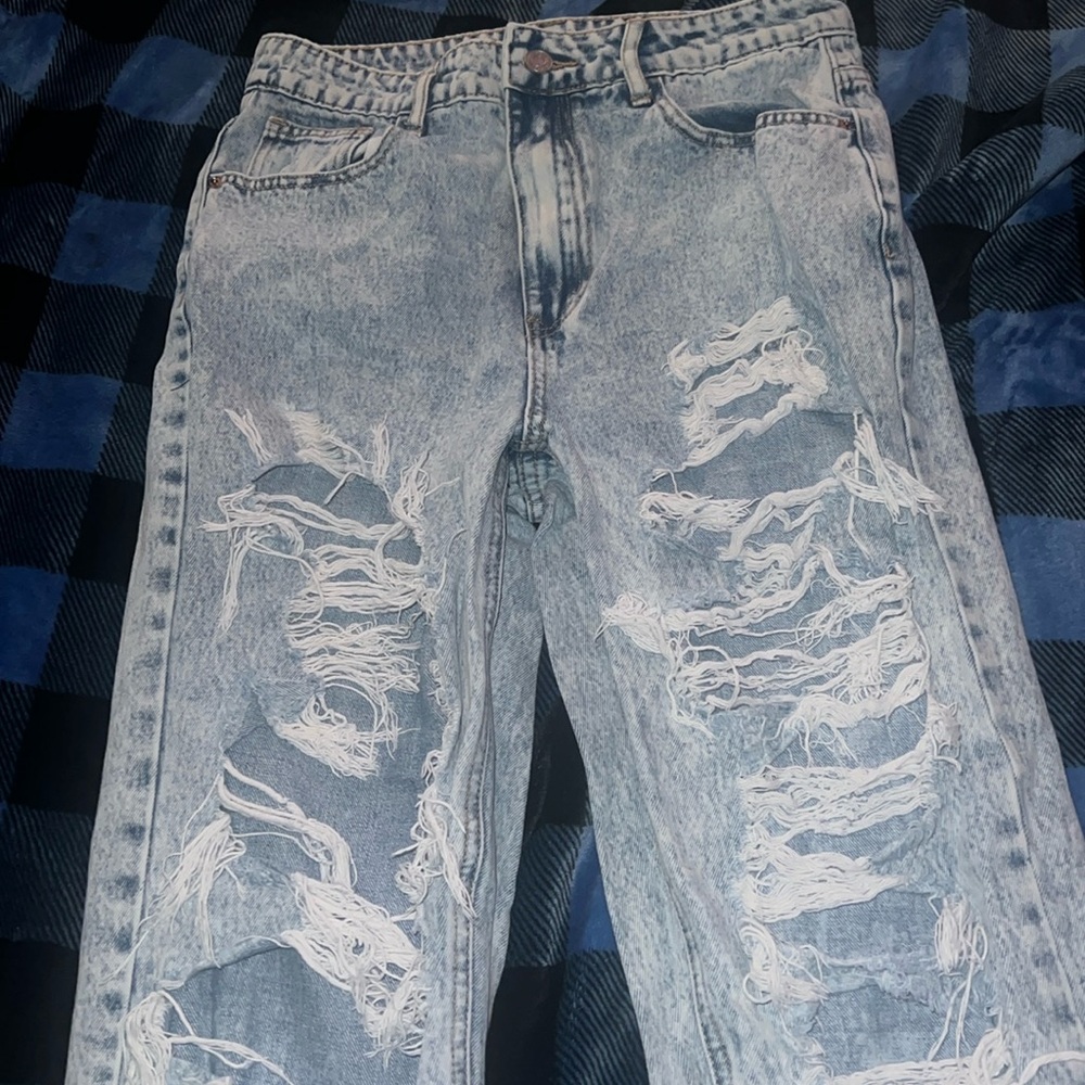 Selling my high rise ripped jeans from SHEIN